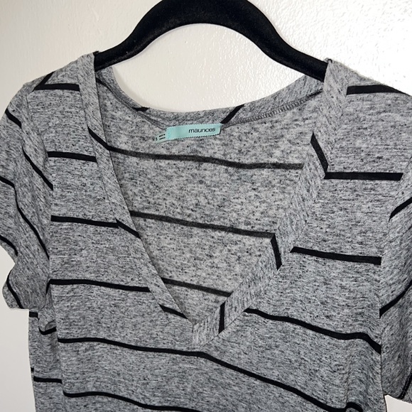 Grey striped Maurices Tee - Picture 2 of 3